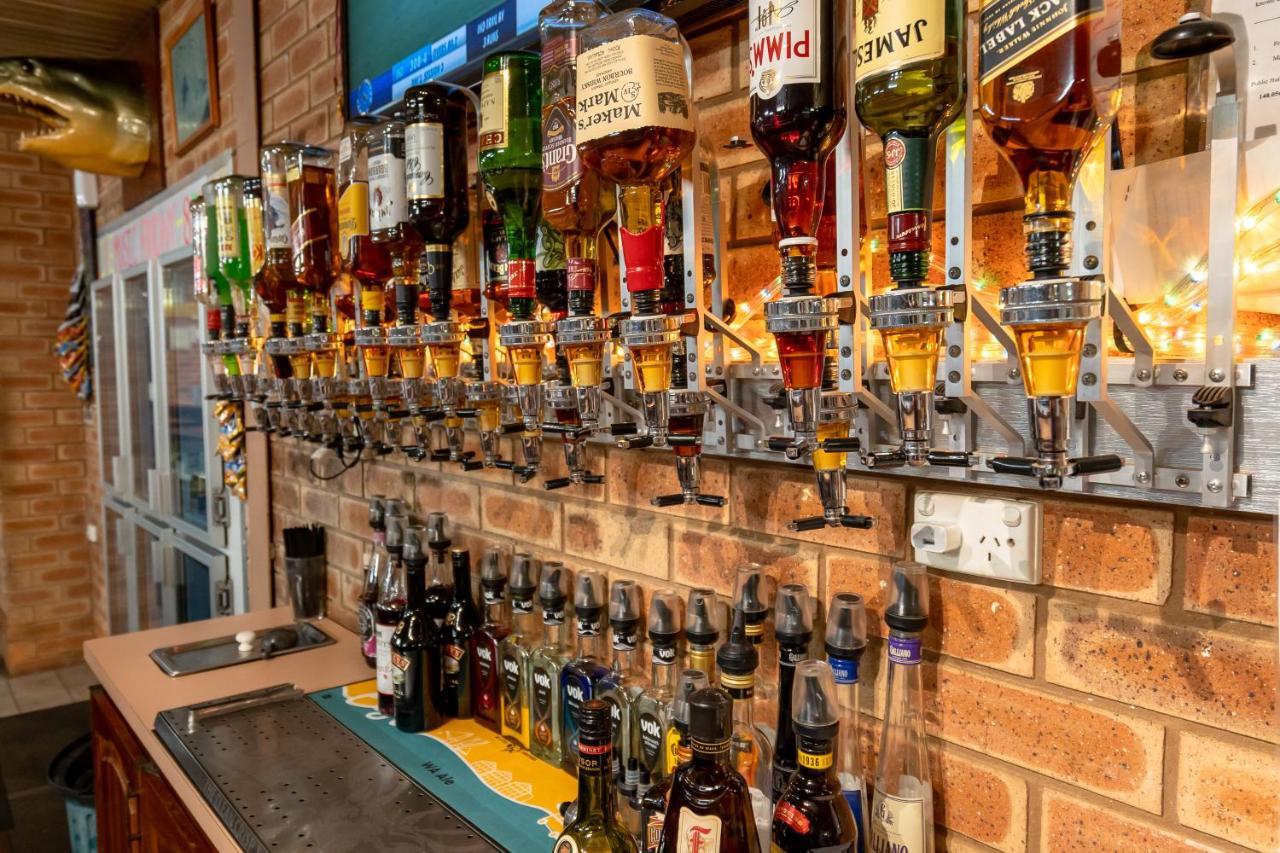 Gascoyne Hotel Carnarvon Bagian luar foto